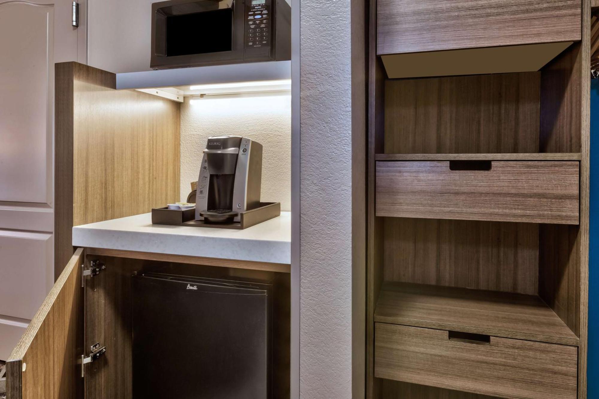 Hilton Garden Inn Minneapolis Maple Grove Extérieur photo