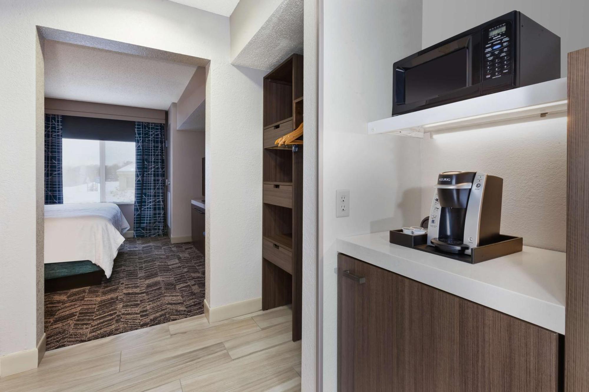 Hilton Garden Inn Minneapolis Maple Grove Extérieur photo